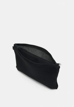 Vente flash 🥰 Zign Trousse De Toilette - Black ✨ -Pas Cher Zign Boutique f71c3dfc3bcf4d5da0e46f0cf0b33712