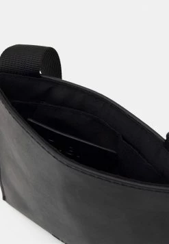 Offres 😀 Zign UNISEX - Sac Bandoulière - Black 👏 -Pas Cher Zign Boutique f766f446de854a7f8fdb087c11021b82